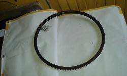 ВЕНЕЦ МАХОВИКА Д-65 Д03-012 (пуск.Z=132 зуб.)
